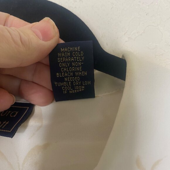 Laura‎ Scott Womens 24W Floral Button-Front Blouse Beige/White Lightweight - Picture 3 of 11